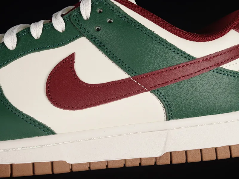 All categories Nk SB Dunk series Nk SB Dunk Low low-top sneakers C version Nk SB Dunk Low "Gorge Green" bean paste green color SB low-top casual sneakers FB7160-161